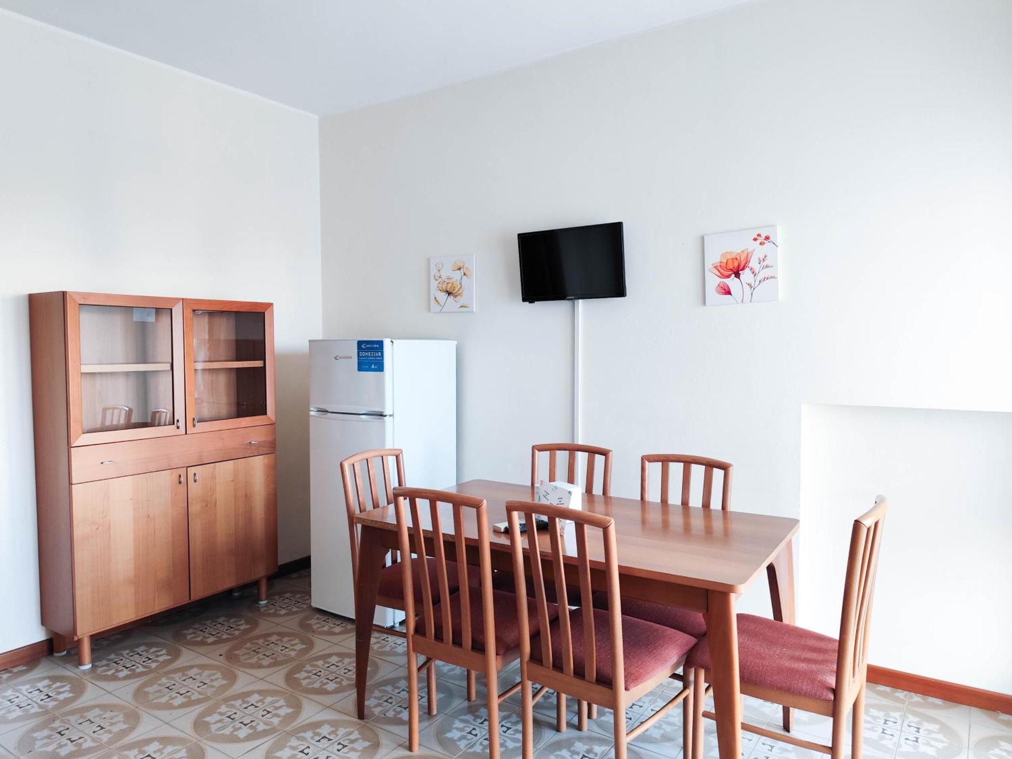 Residence Torino ลิโดดิเยโซโล ภายนอก รูปภาพ